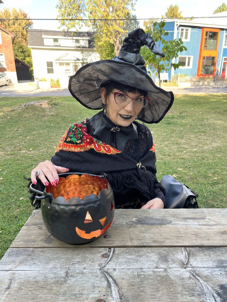 Ang in witch attire